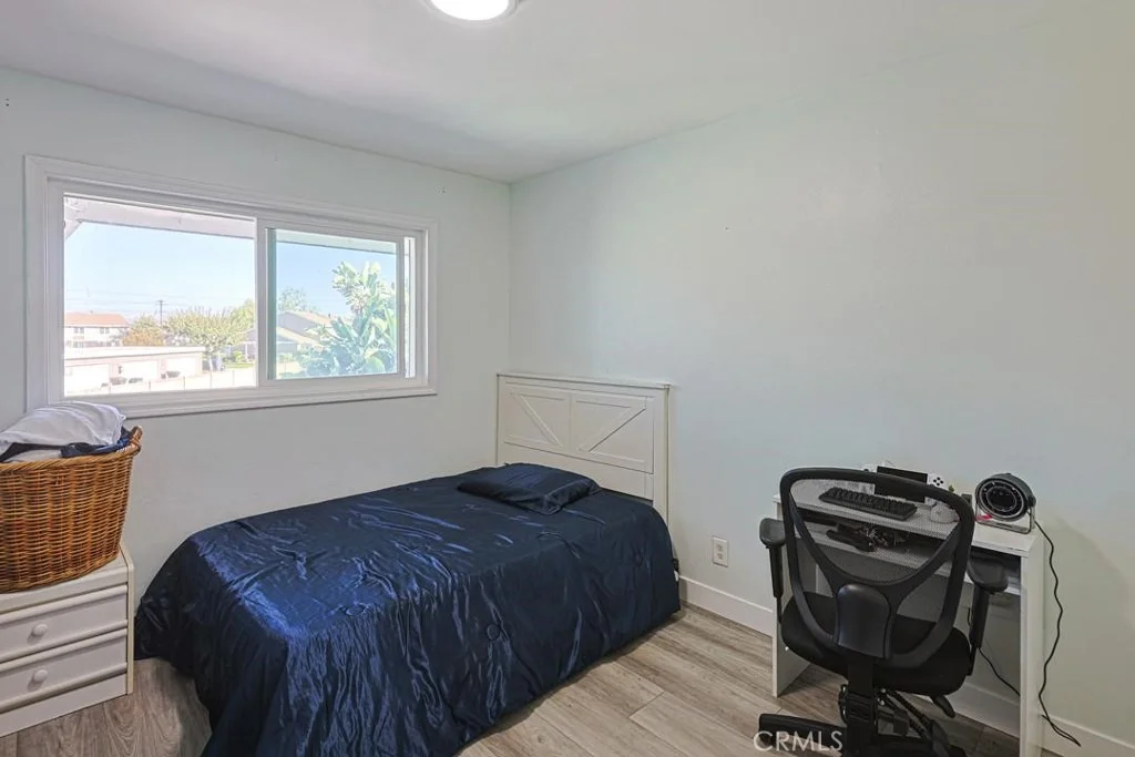 Photo of 11077 Robinson