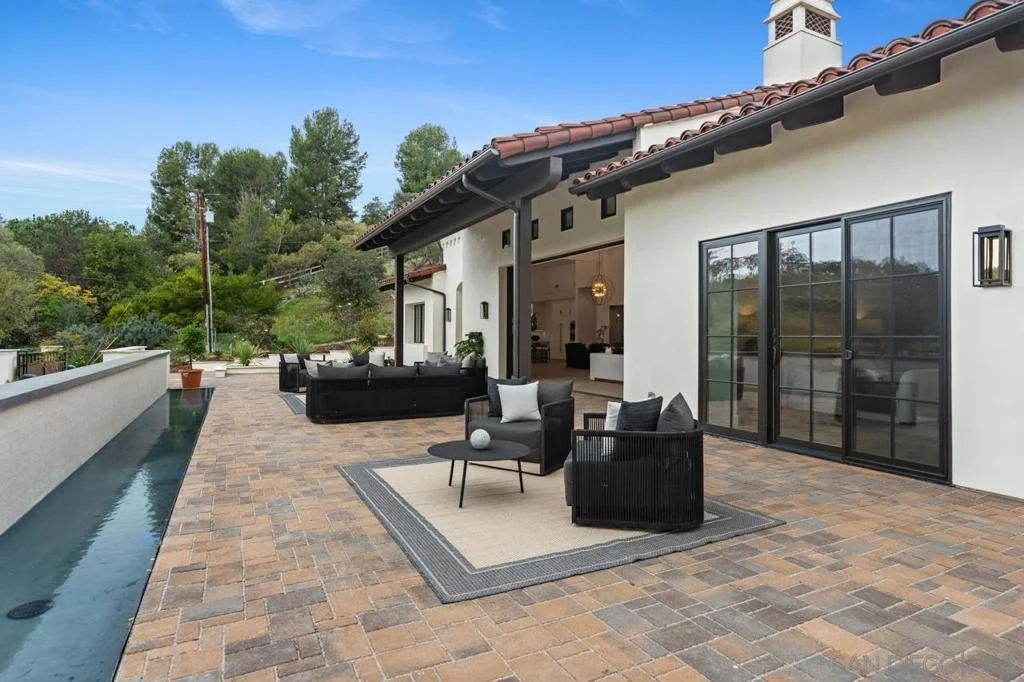 Photo of 5758 Las Palomas