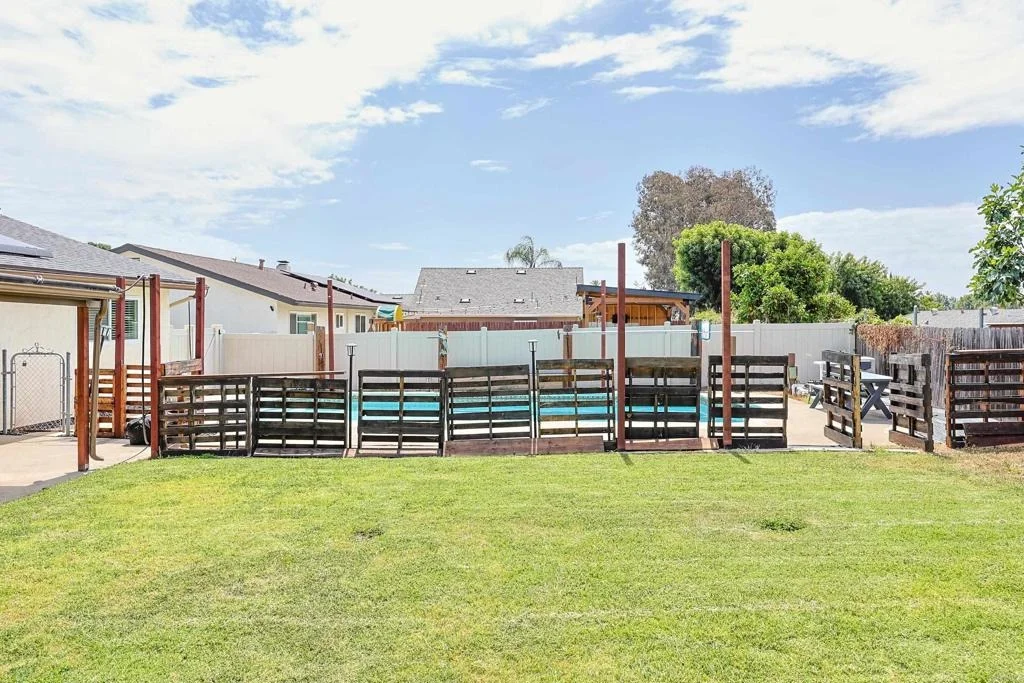 Photo of 1127 Paula Way