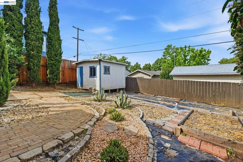 Photo of 519 Annette Ave