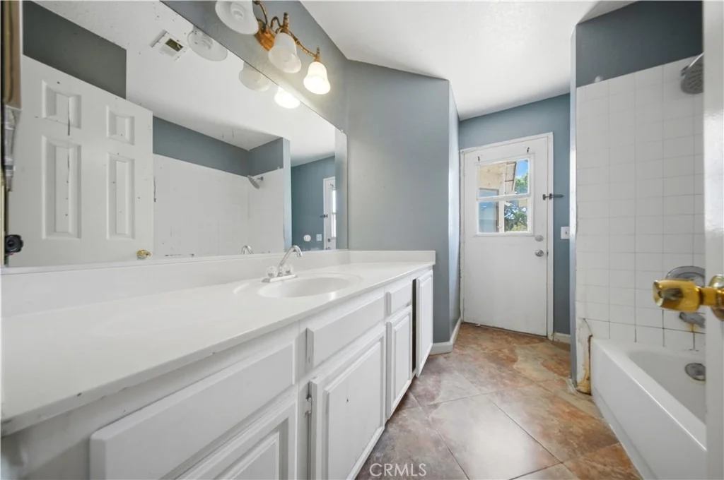Photo of 2240 Moonlight Court