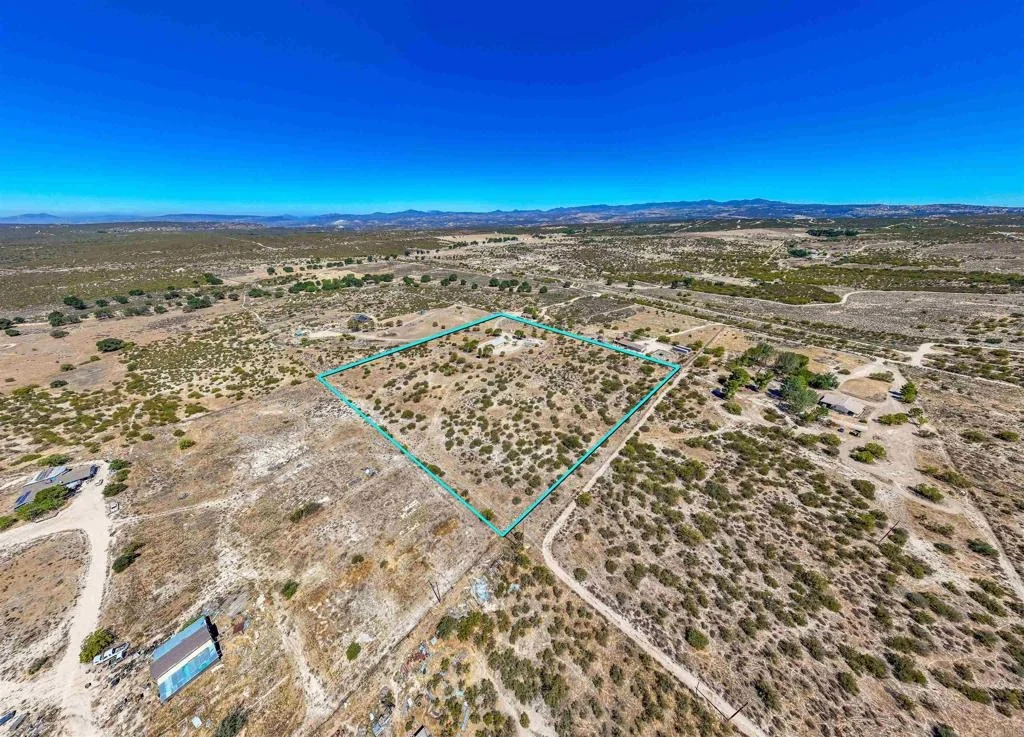 Photo of 37621 Moon Valley Road