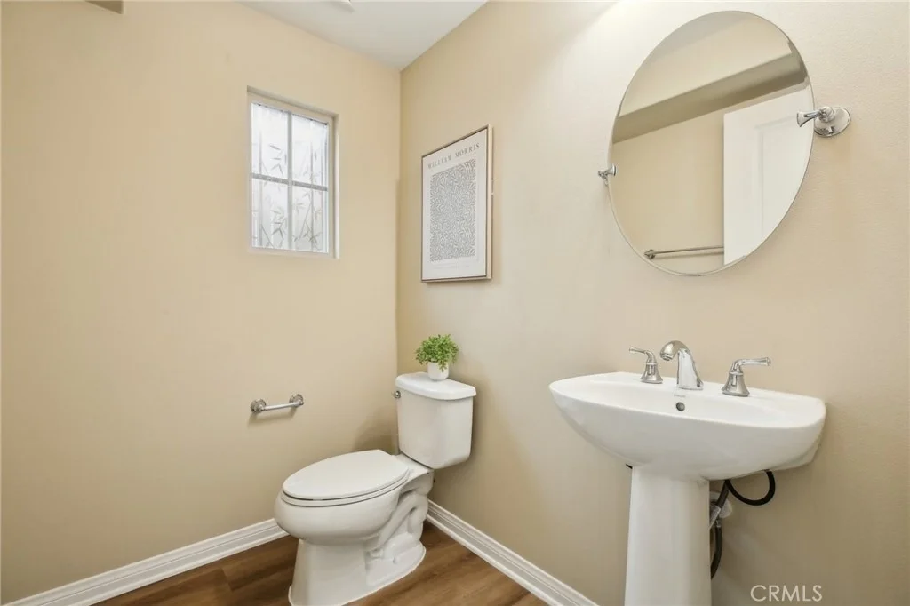 Photo of 76 Bianco