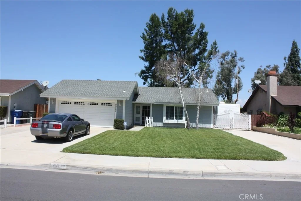 Photo of 10083 Fox Street
