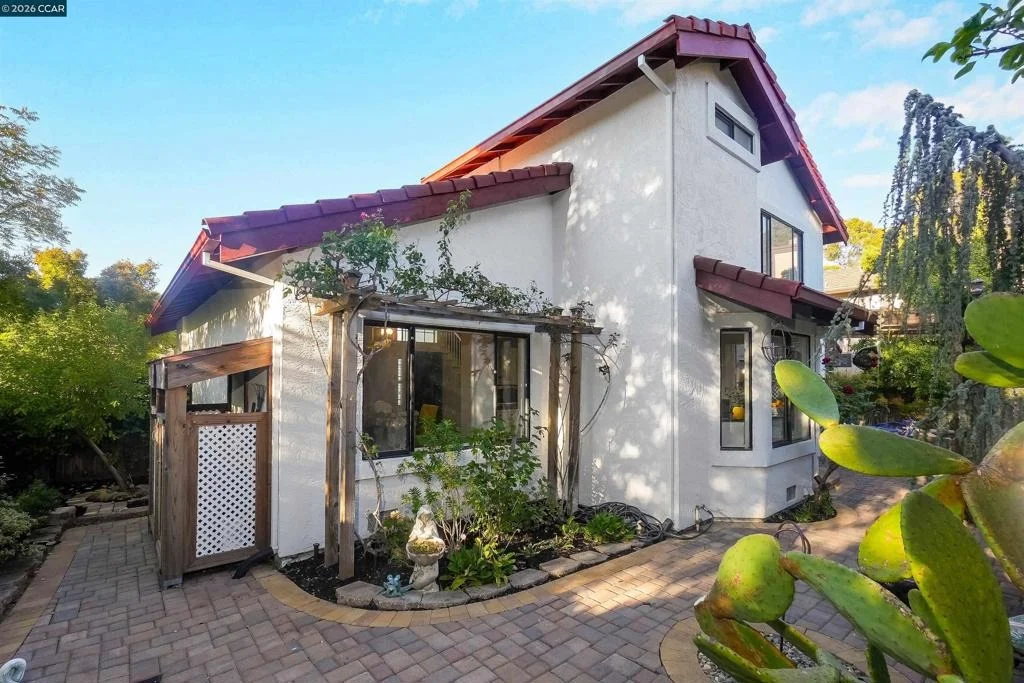 Photo of 100 Opal Ct