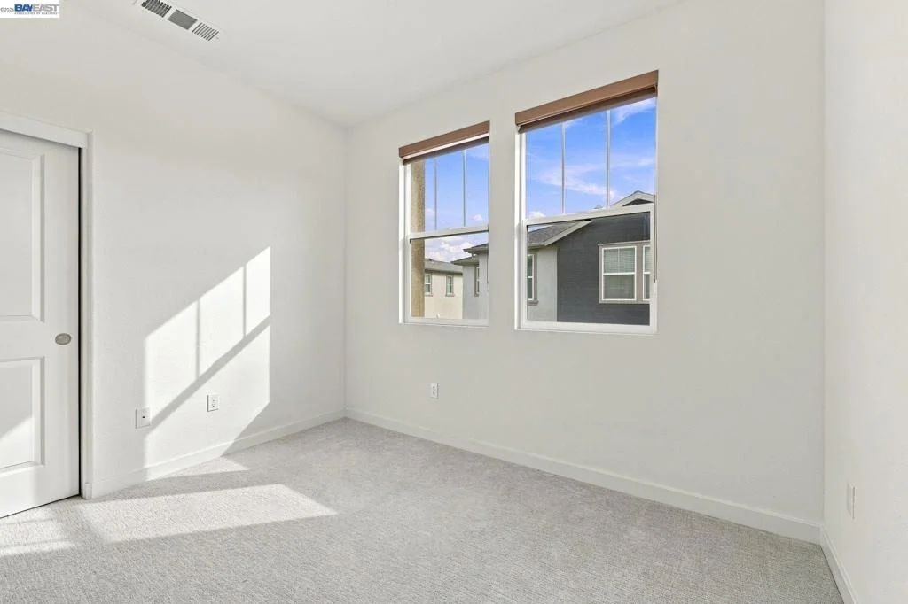 Photo of 617 Whisper Ln