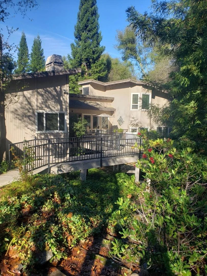 Photo of 3688 Fairway Drive