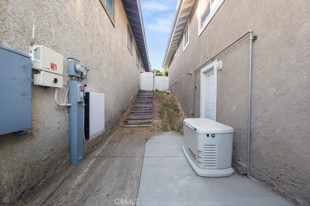 Photo of 885 Masterson Drive