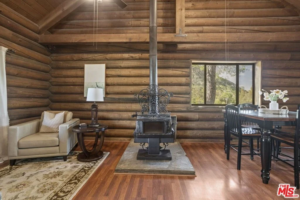 Photo of 36880 E Benton Road