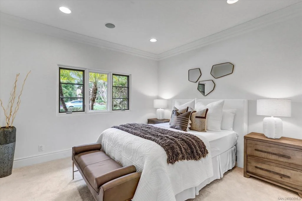 Photo of 6102 Avenida Alteras