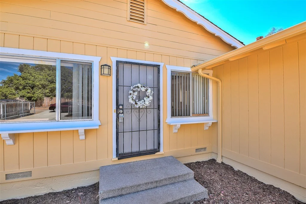 Photo of 1751 Avocado Drive