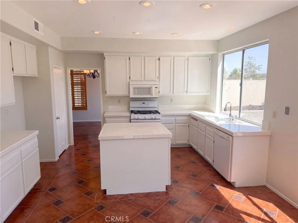 Photo of 8932 Mesa Oak