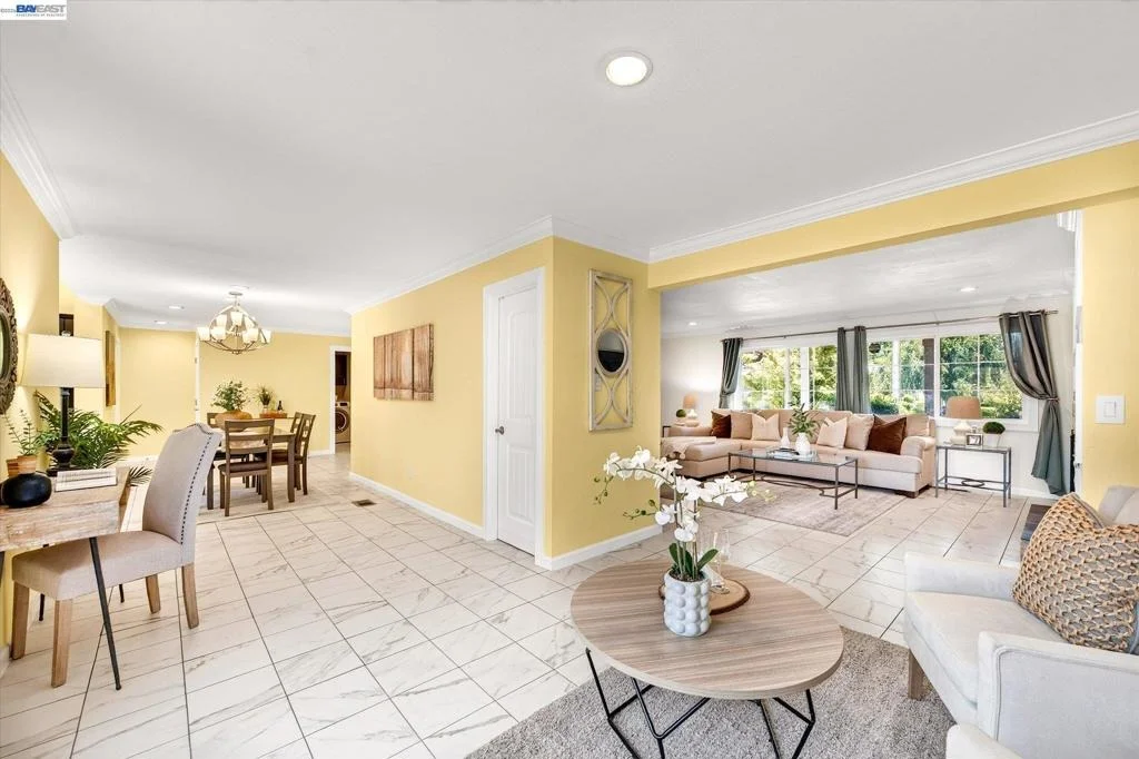 Photo of 2358 Crestline Rd