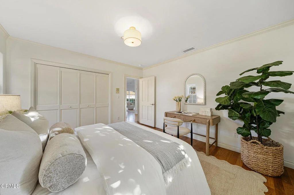 Photo of 528 Dobbins Drive