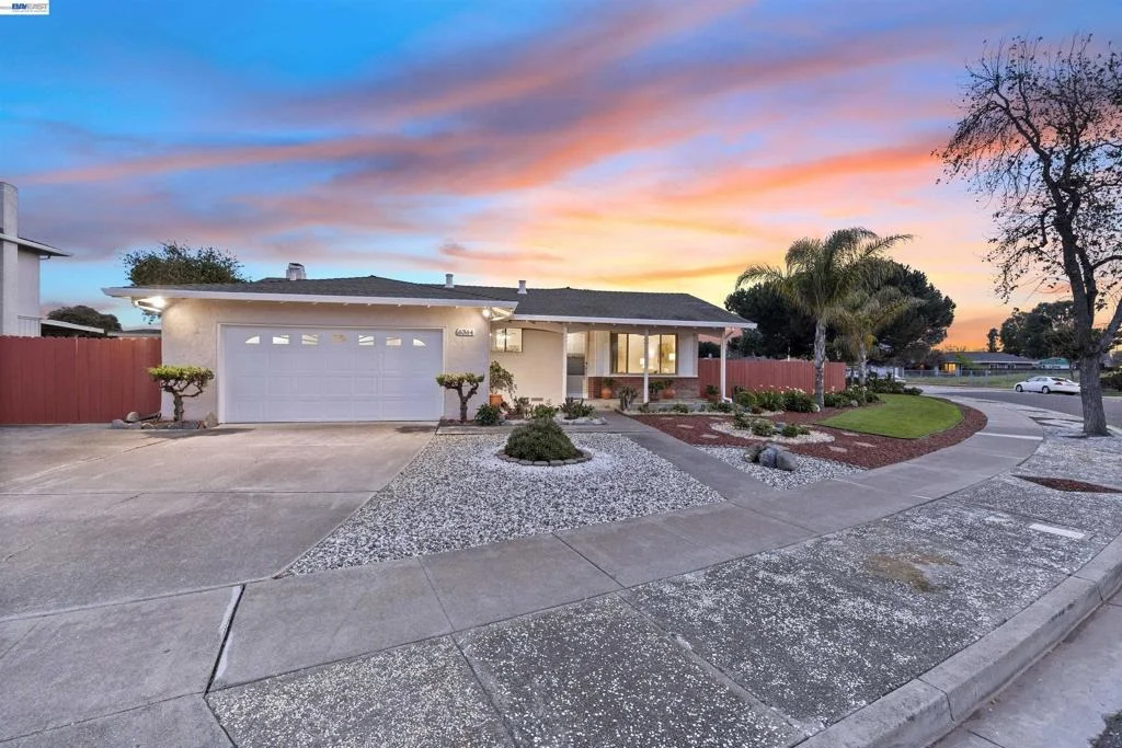 Photo of 6364 Honeysuckle Dr