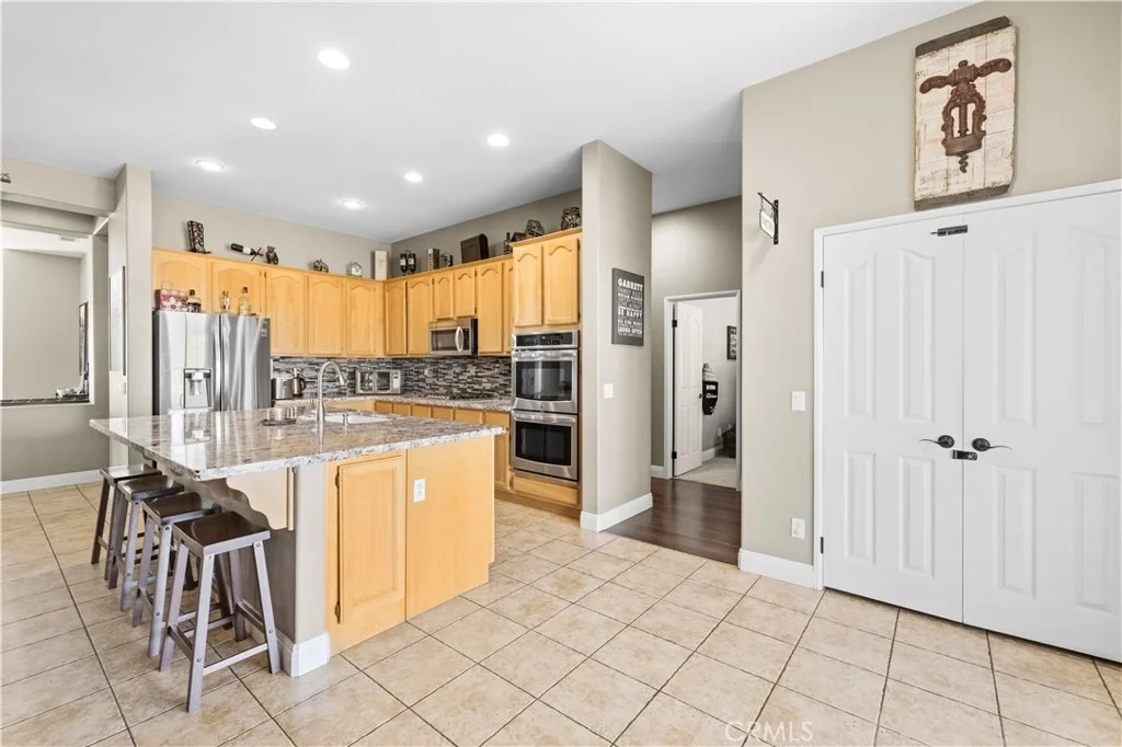 Photo of 34665 Desert Road
