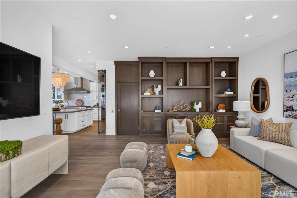 Photo of 33 Bay Drive