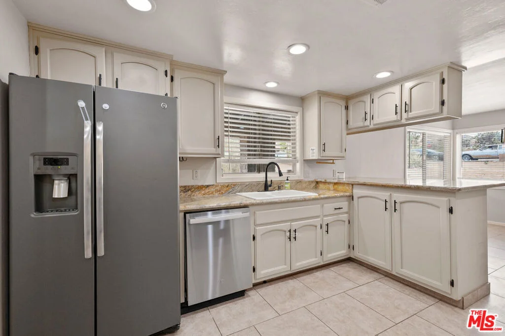 Photo of 56760 Ivanhoe Drive