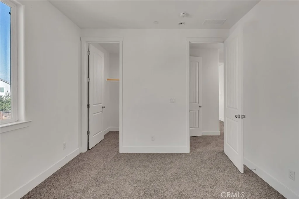 Photo of 3951 Mitchell