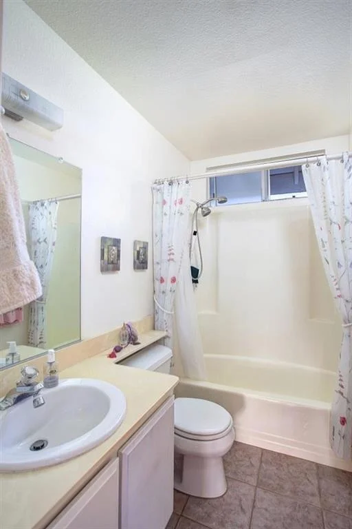 Photo of 263 Turner Ave