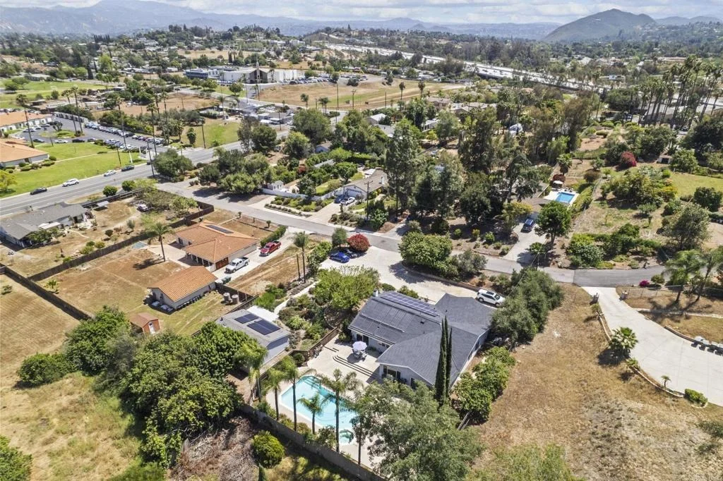 Photo of 1973 Felicita Road