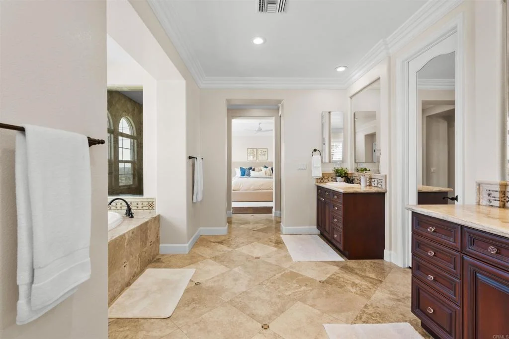 Photo of 6951 Amber Lane
