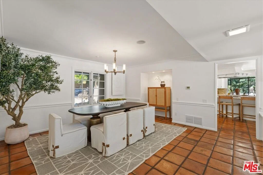 Photo of 9830 Beeson Drive
