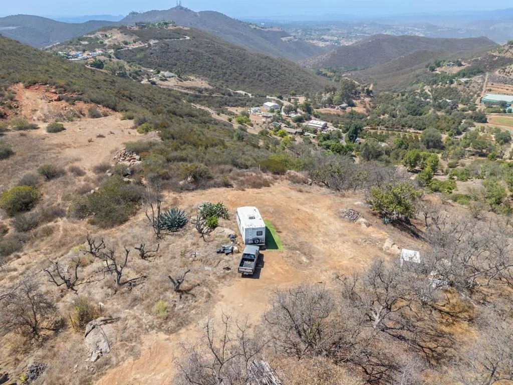 Photo of 2347 Lookout Mountain Rd