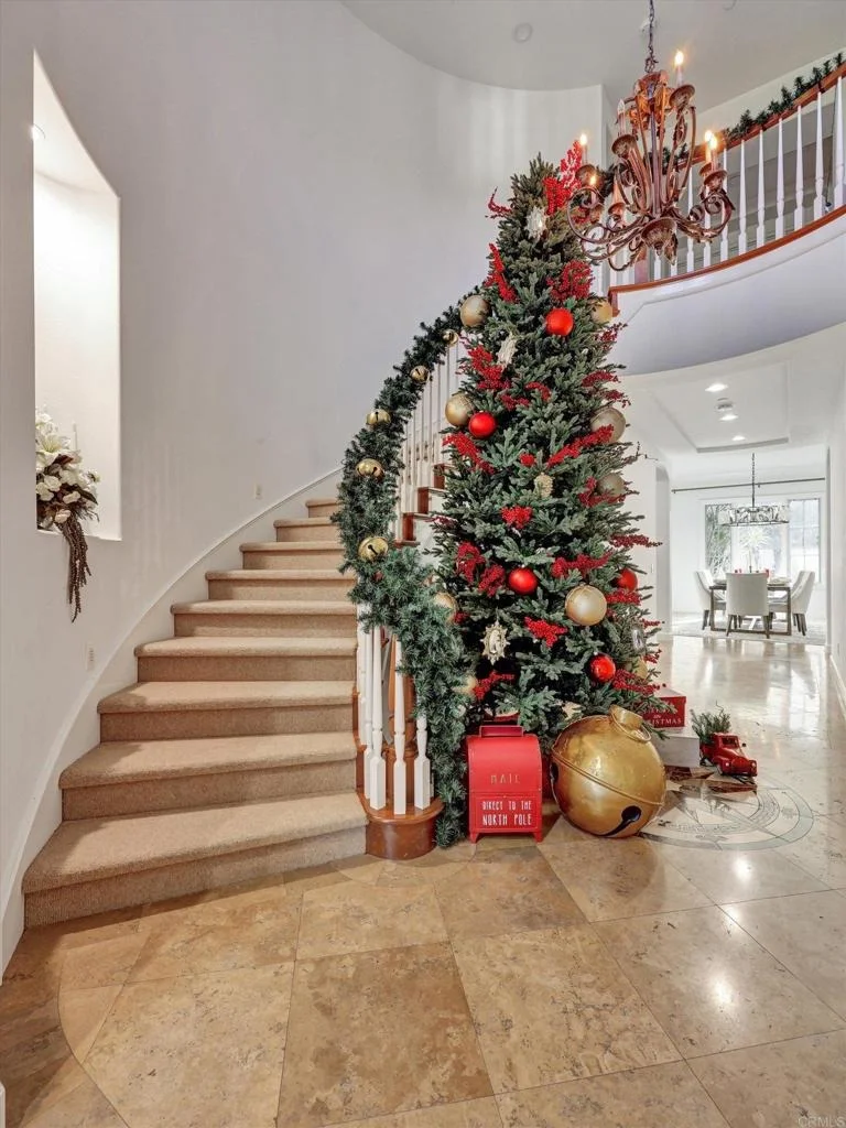 Photo of 17839 La Amapola