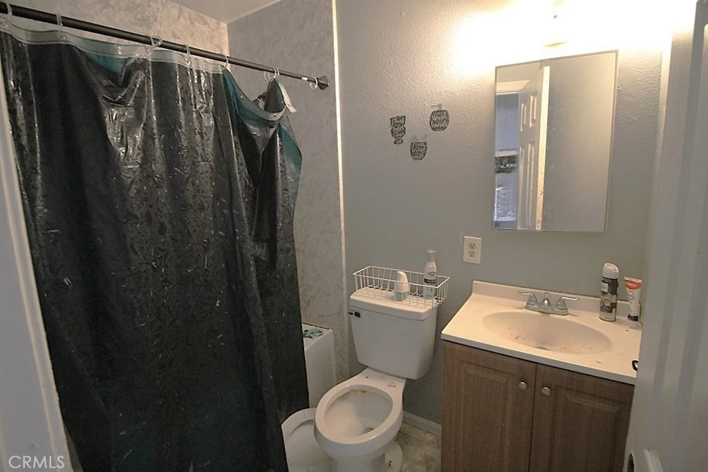 Photo of 610 Chateau
