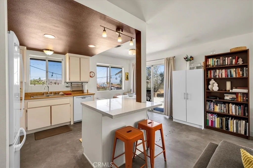Photo of 60324 La Mirada Trail