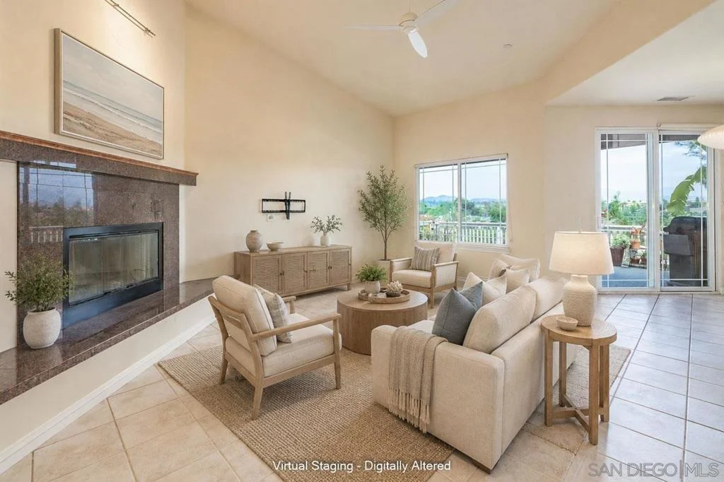 Photo of 613 Carnation Ln