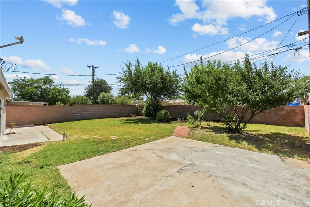 Photo of 512 E Lingard