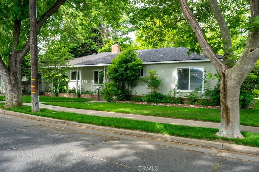 Photo of 2669 6th