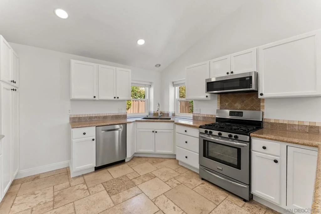 Photo of 13432 Aubrey