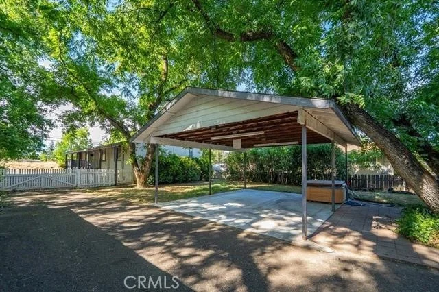 Photo of 320 Belle Mill Road