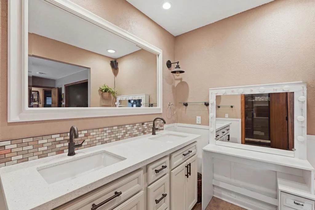 Photo of 320 Apollo Drive