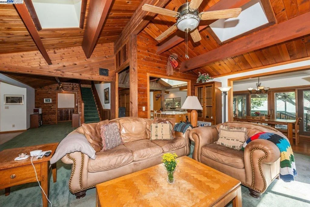 Photo of 4481 Rush Creek Rd