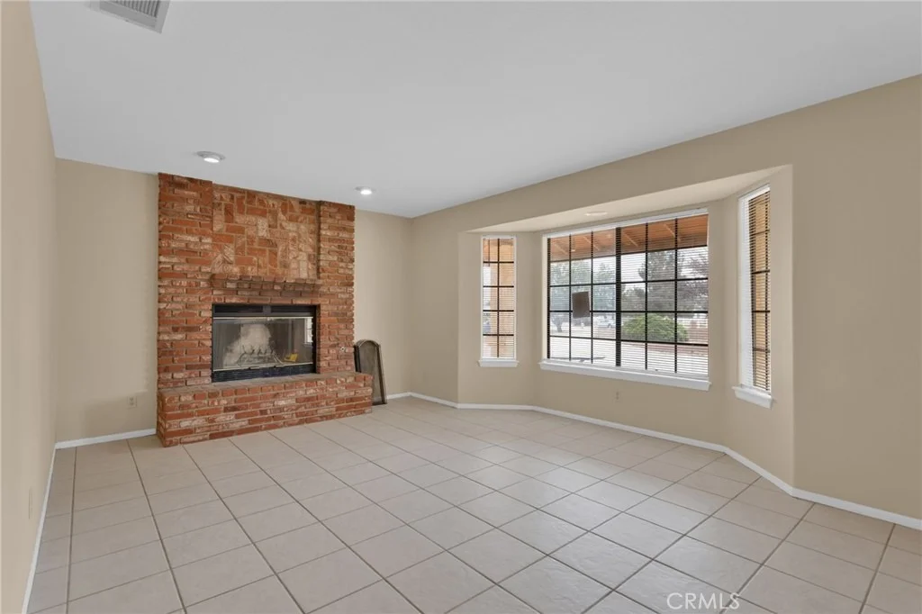 Photo of 15160 Cheyenne