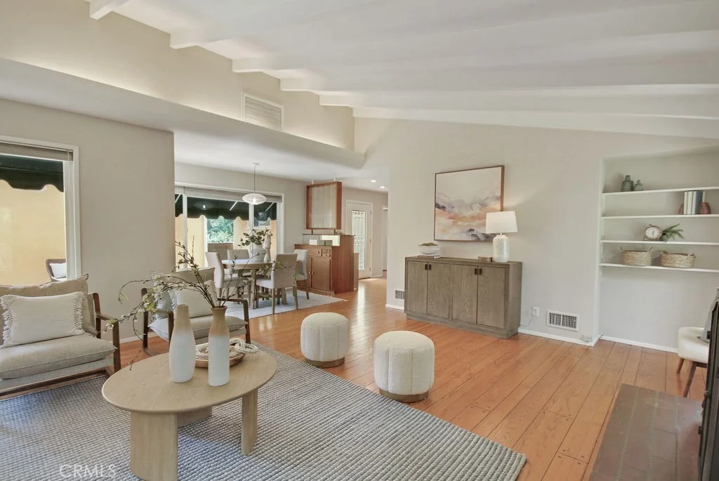 Photo of 1212 N Lemon