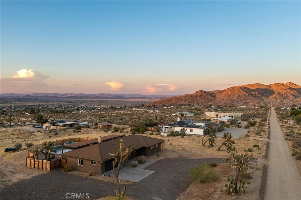 Photo of 61394 Latham Trail