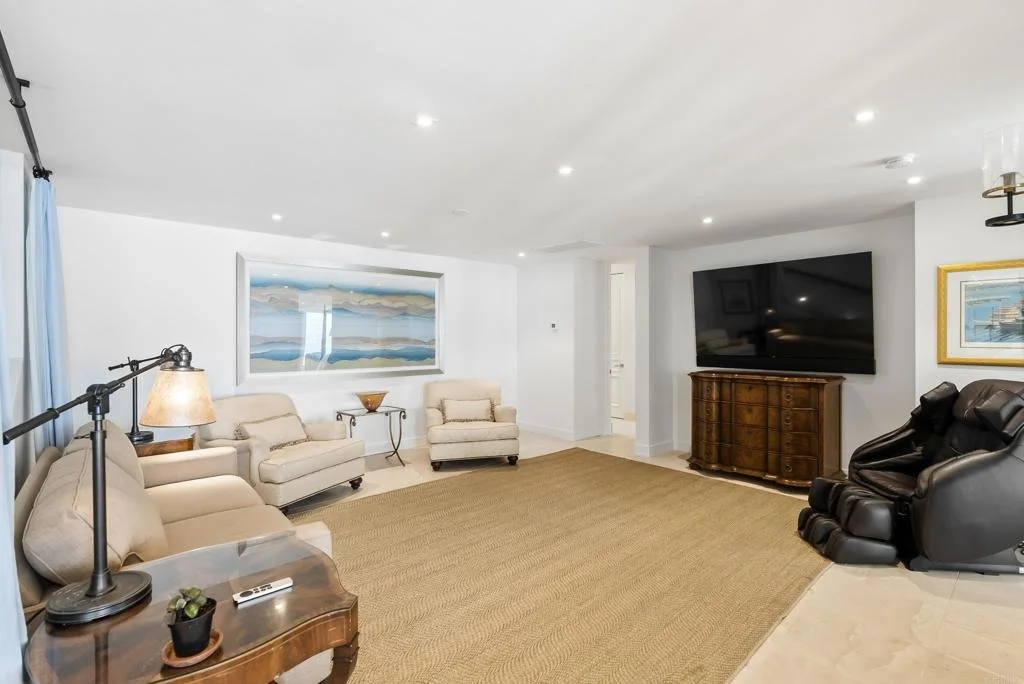 Photo of 5067 Shore Drive
