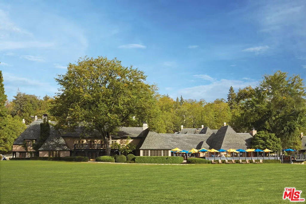 Photo of 958 Lucerne Lane