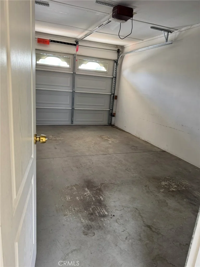 Photo of 25720 Ridgemoor