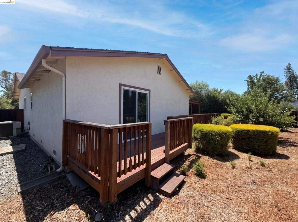 Photo of 1091 Fox Meadow Way