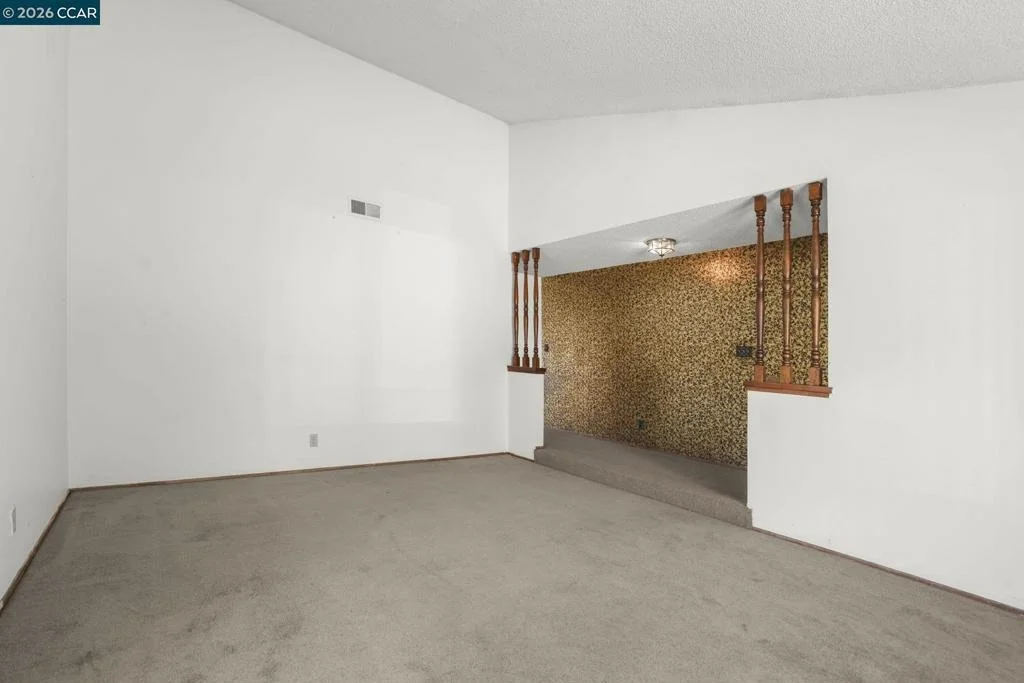 Photo of 101 Flame Dr