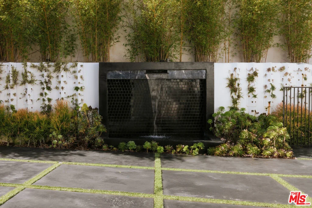 Photo of 9852 San Circle