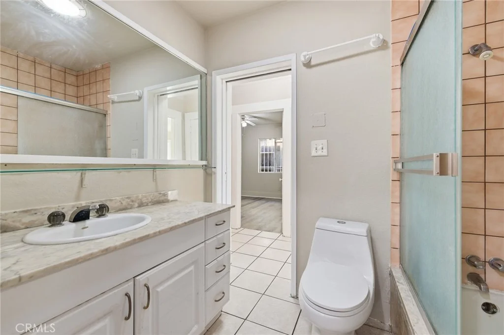 Photo of 2239 W Sunset Boulevard