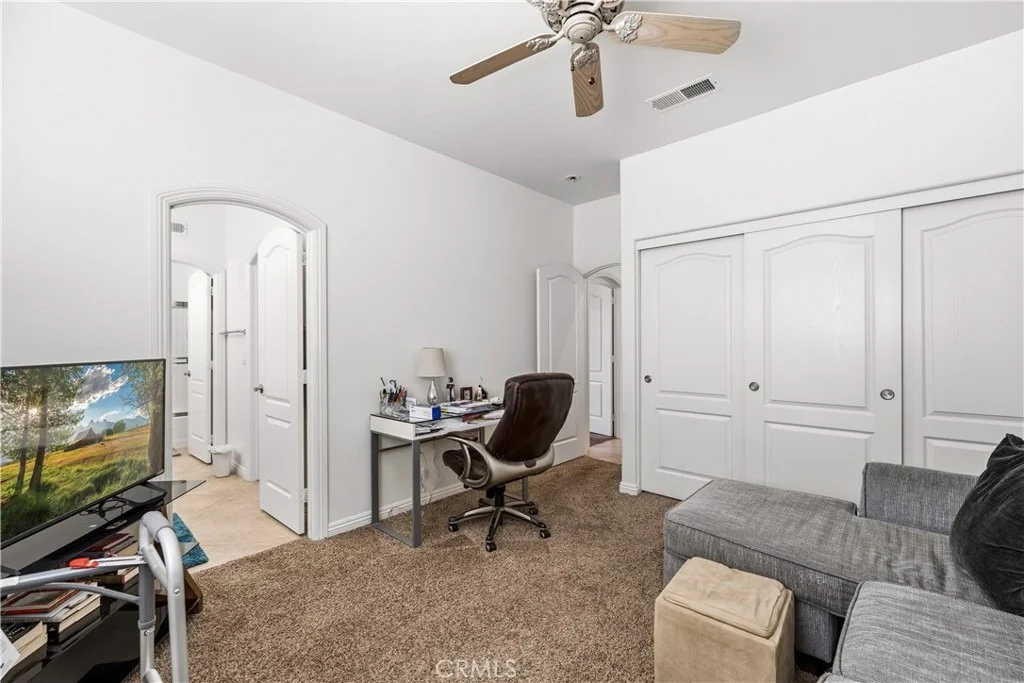 Photo of 520 Olazabal