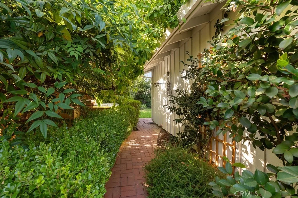 Photo of 1031 Mildred Avenue